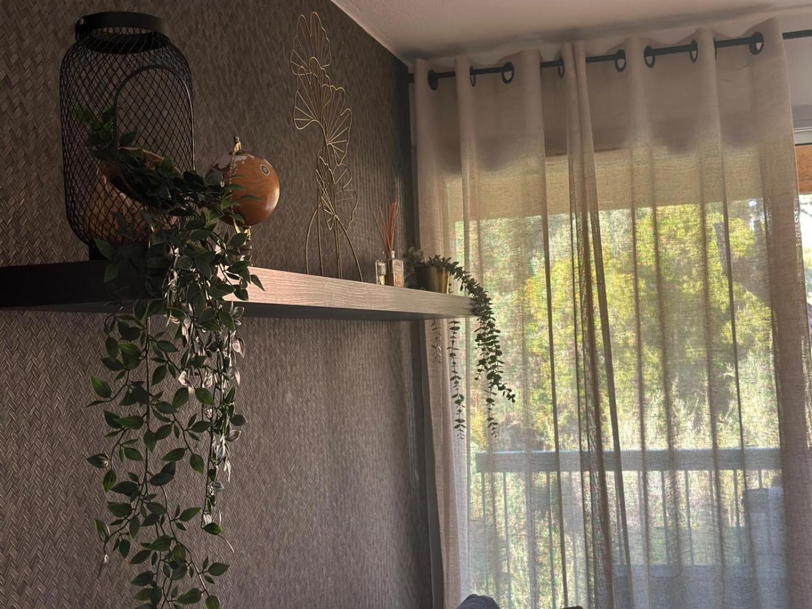 Appartement Residence Santa Barbara Avec Piscine Et A 750M De La Plage 카발레르쉬르메르 외부 사진
